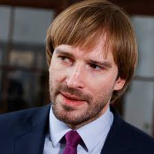 Po kulometném a nesrozumitelném ptydepe. Promeny Ministra Vnitra Hamacka Tibet Cina Chuze Po Lane A Svetr Ctidoma Cz