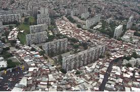 El 23 de enero de 1958 ha quedado grabado en nuestra memoria política como el momento fundacional de la democracia venezolana, señala ramírez. 3 Caracas 23 De Enero Caracas Chronicles