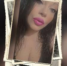 Anna Sindy's Instagram, Twitter & Facebook