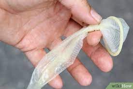 Erleben sie günstige preise und viele kostenlose extras wie proben & zeitschriften. 3 Ways To Check A Condom Wikihow