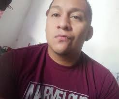 Albert Recinos's Instagram, Twitter & Facebook