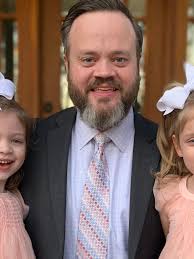 I miss being there:' Doctor speaks out after viral video shows daughters  crying for a hug