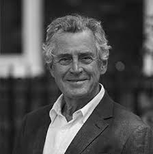 Peter Dally's Instagram, Twitter & Facebook