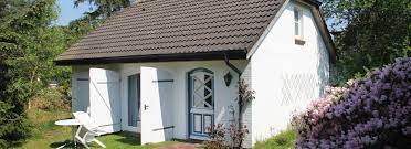 Wohnung 4 liegt im dachgeschoss und ist als studio für zwei personen gestaltet. Ferienwohnung Muschel Ferienwohnungen Auf Der Nordseeinsel Amrum