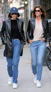 Celebrities Wearing Coats 2019 Kaia Gerber And Cindy Crawford In Leather Coats And Jackets A Leather Jacket Street Style Leather Coat Outfit Kaia Gerber Style