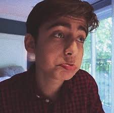 Erin-Doria Lee (erinthebubble)