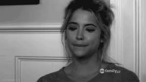 TE AMO PERO TE TENGO QUE DEJAR. Es desastroso cómo el amor disfraza…