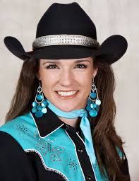 Taryn Brady's Instagram, Twitter & Facebook