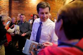 Former presidential candidate pete buttigieg is married to chasten buttigieg. Mayor Pete Buttigieg Officiates A Hometown Wedding On Day Off From The Campaign Trail Abc News