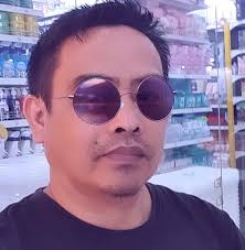 Rheykeen Ayala Ernest Rey