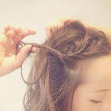 田中亜希子 脱コンサバ カジュアルハーフアップ 前髪アップヘア ヘアスタイリング 簡単ヘアアレンジ 前髪