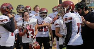 See more of futebol americano feminino on facebook. Entramos Num Jogo Do Brasilia Pilots E Descobrimos Por Que O Futebol Americano E A Nova Paixao Das Mulheres Tpm