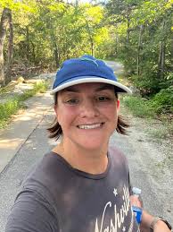 Branson lake trail in Missouri