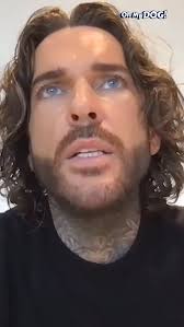 Warren Ellis threw me completely off guard😳 A massive opportunity crossed  paths with him and Nick Cave — and the reason it didn't happen is honestly  unbelievable. One of those stories you