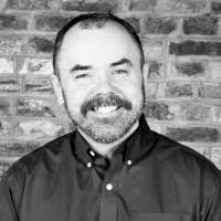 Dennis Muniz's Instagram, Twitter & Facebook