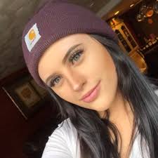 Keeley Cox (@cox_keeley)