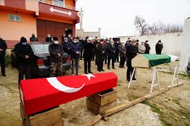3.921 beğenme · 88 kişi bunun hakkında konuşuyor. Olum Askerdeki Oglu Ve Babayi Ayni Gun Yakaladi Kastamonu Haberleri