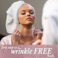 Silicone neck wrinkle reducing patches