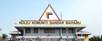 Memaparkan sejarah penubuhan kolej, program sepenuh masa yang. Kolej Komuniti Bandar Baharu Mycompass