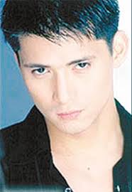 Robin Padilla replaced Willie in Wowowee
