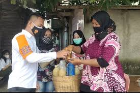 Tps is committed to students' safety and well being. Tps Unik Lampung Bagikan Jamu Bagi Warga Tarik Partisipasi Masyarakat Antara News