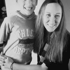 Kelli Hoffman (keleye27)