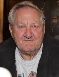 Larry Failor's Instagram, Twitter & Facebook