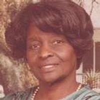 Theresa Bond's Instagram, Twitter & Facebook