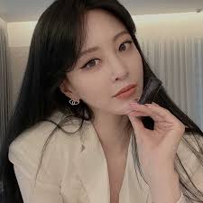 í•œì˜ˆìŠ¬ ë‚¨ìžì¹œêµ¬ ë‚˜ì´ ì§ì—… ë°˜ì „ ì •ì²´