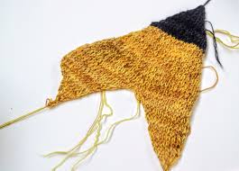 Designed by christine marie chen for red heart. Hb Pencil Scarf How To Make A Knit Scarf Crochet Scarf Yarncraft On Cut Out Keep