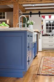 It's there that you prepare meals for your family and entertain friends and neighbors. This Old House Bedford Traditional Kitchen Boston By Kathy Marshall Design Houzz