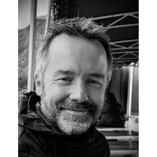 After the storm, glad some leaves survived 🍁🍂 Crichton, Dumfries  🏴󠁧󠁢󠁳󠁣󠁴󠁿