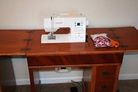Vintage Sewing Machine Cabinet Super Mom No Cape Sewing Machine Cabinet Sewing Machine Old Sewing Machines