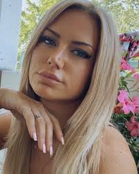 eres una belleza preciosa y encantadora divina 🌹