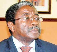 Izahaki Mwacha, Autore presso Radio Maria