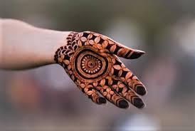Beautiful mehndi designs 2021 for going to be brides: Top 31 Mehndi Designs For Hands