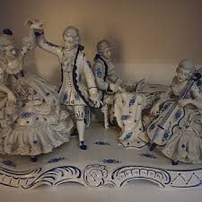 Antique dresden yardley's lavender figurine c. Dresden Figurines Collectors Weekly