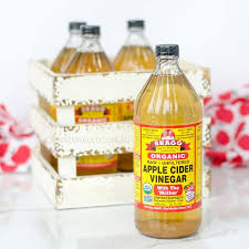 Jelasnya cuka apel adalah hasil dari proses fermentasi sari apel yang mempunyai rasa asam yang kuat, di percaya cuka apel ini memiliki khasiat dan fungsi yang banyak bagi kesehatan maupun kecantikan. Bragg Apple Cider Vinegar 946ml Harga Review Ulasan Terbaik Di Malaysia 2021