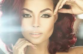 Dancer Ashley Everett Premieres 'Beautiful' Video