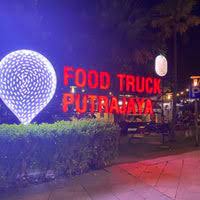 Not just a sandwich or ice cream vendor anymore, these trucks are serving as an expression of their owners creative cookery. Putrajaya Food Truck Halal Restaurant In Putrajaya