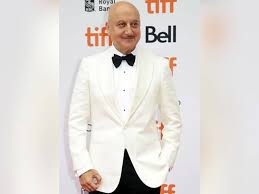 Anupam kher‪ morning walk with street children friends to show poorna. Anupam Kher Takes Morning Walk Friends For Lavish Brunch