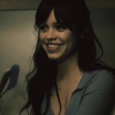 Melissa Wink's Instagram, Twitter & Facebook