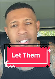 Kyle Smiley's Instagram, Twitter & Facebook