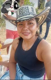 Astrid Santos (@astridsantos2022) • Instagram photos and videos