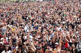 As formula one pulls into silverstone for the british grand prix, join canadian nicholas latifi as he shares his most favourite stretch of track on the . Silverstone In Touch With Government Hopes Fans Allowed In For British Gp