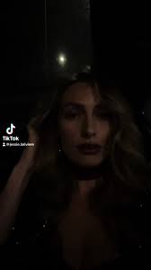 Me 🫶🏼 #icecream#pltscoutme#@prettylittlething  #model#selfie#vancouver#newtrending #newyork #beautyhacks #beauty  #hair#mexico