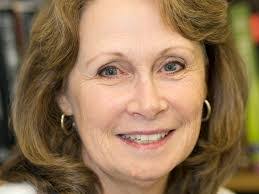 Susan Bellis's Instagram, Twitter & Facebook