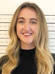 Holly Burt • Height, Weight, Size, Body Measurements, Biography, Wiki, Age