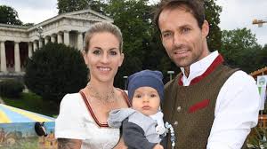 Sven hannawald ist zum dritten mal papa geworden! Jetzt Sind Melissa Und Sven Hannawald Auch Kirchlich Verheiratet