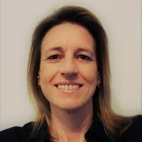 1100+ perfiles de «Rachel Young»